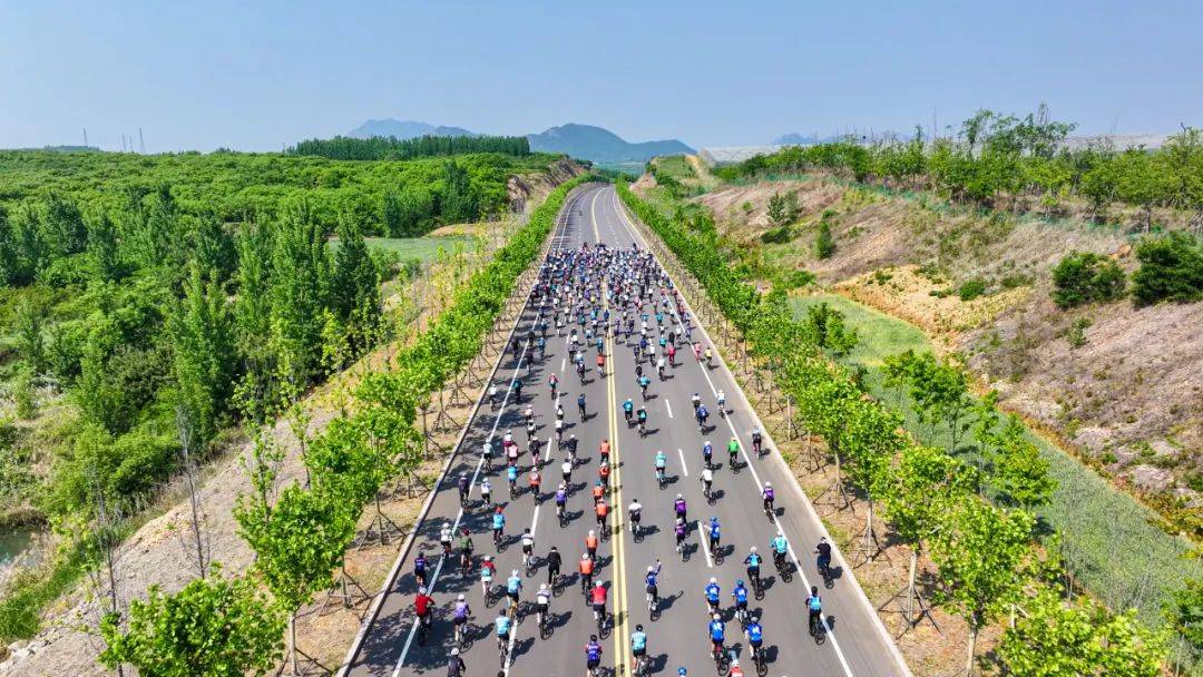 下载乐鱼体育APP-包含环境友好型自行车挑战赛，绿色运动风潮的词条