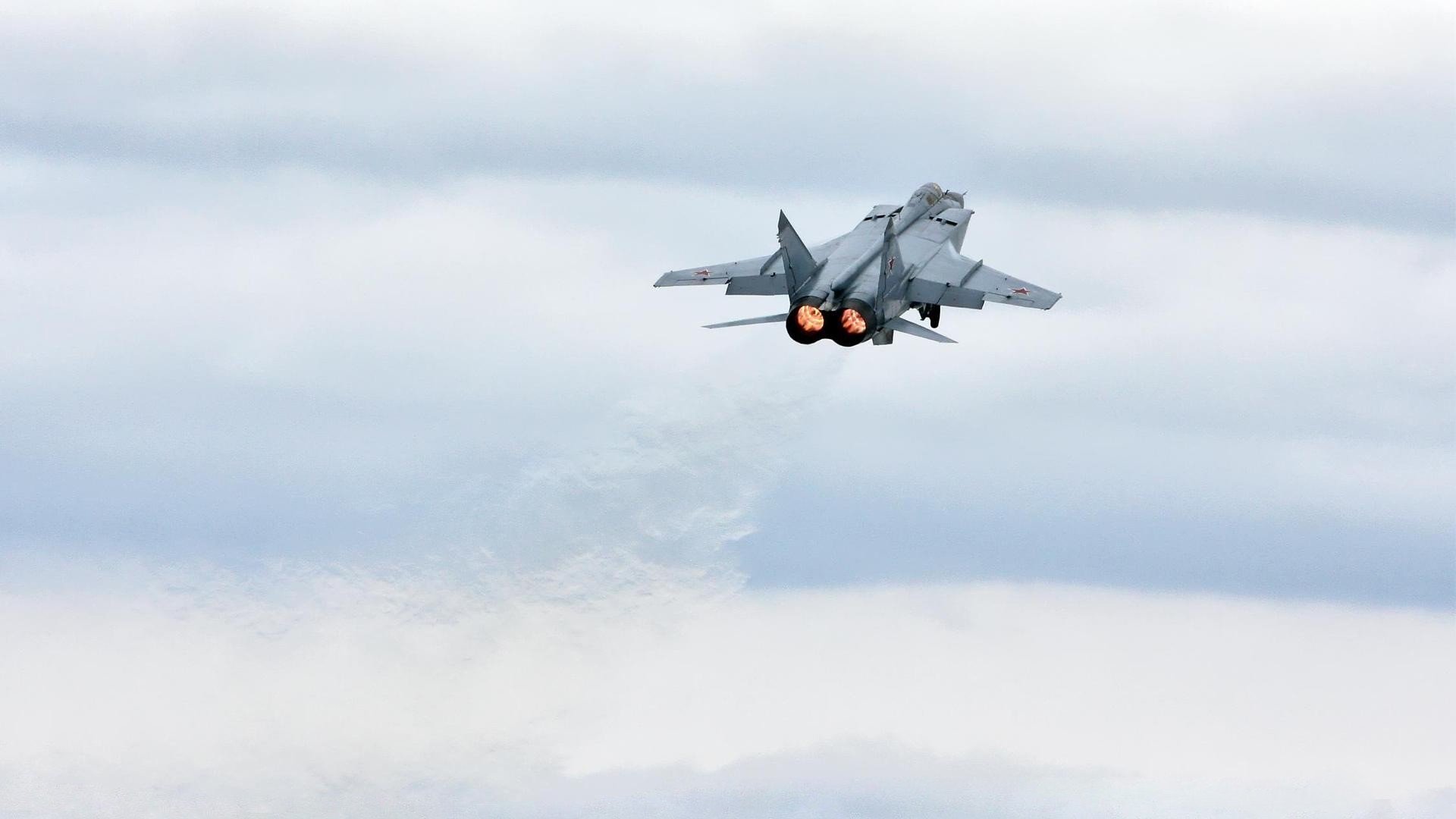 武装风格的比赛:爱尔兰对抗丹麦,爱尔兰vs丹麦