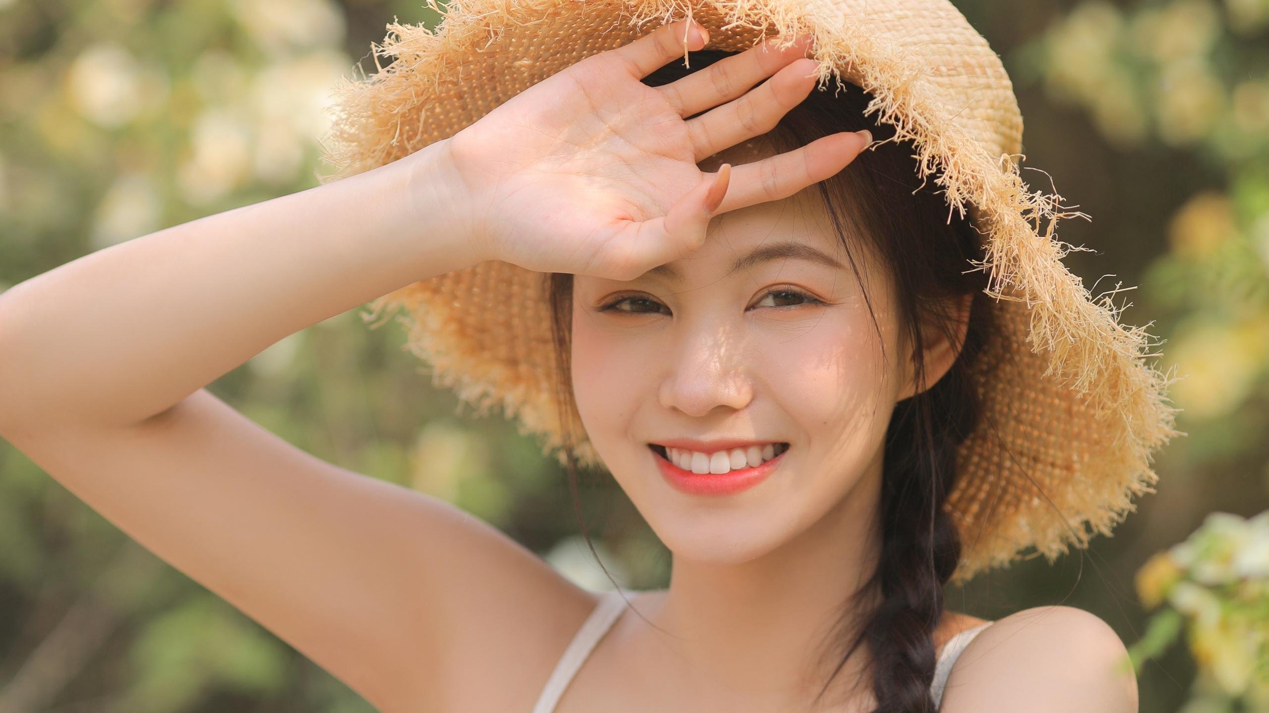 Leyu Sports (乐鱼体育)-电竞职业选手的日常生活与训练揭秘，电竞职业选手的日常生活与训练揭秘视频