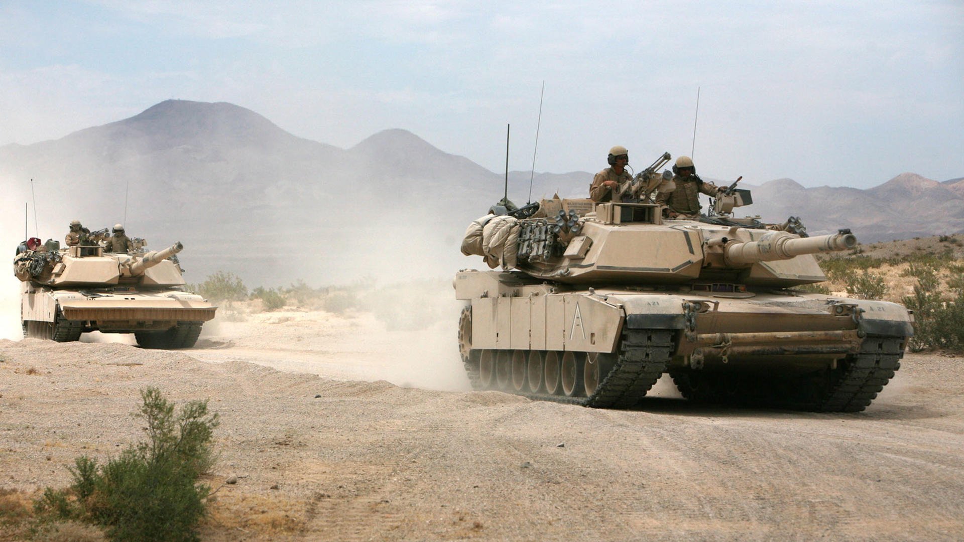 网球器材企业发布智能球拍新品，网球器材制造商或品牌